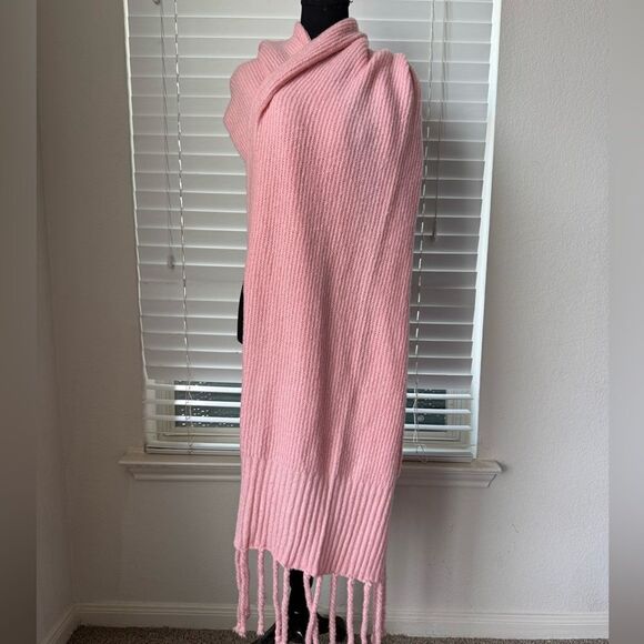 Free People Jaden Chunky Ribbed Fringe Blanket Scarf Baby Pink One Size - Picture 4 of 9